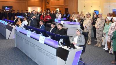 القوات المسلحة تنظم زيارة لوفد من الإعلاميين لمركز السيطرة المتكامل