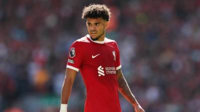 لويس دياز يتحدث عن مستقبله وتطلعاته مع ليفربول