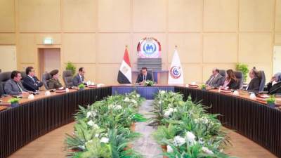 وزير الصحة يبحث مع اللجنة العليا للبورد المصري إضافة تخصصات جديدة لطب الأسنان