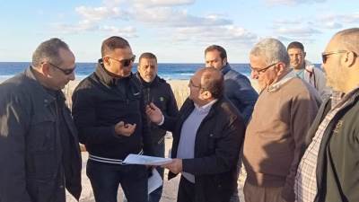 مسئولو "الإسكان" يتفقدون أعمال المرافق بمنطقة "شمس الحكمة" والمشروعات التنموية بالساحل الشمالي