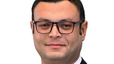 وزير الإسكان يُصدر قرارين لإزالة تعديات ومخالفات بناء  بالعبور الجديدة والساحل الشمالي