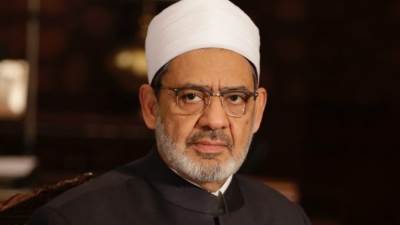 مجلس حكماء المسلمين يرحب بمخرجات القمة العربية بالقاهرة.. ويدعو لحل عادل وشامل للقضية الفلسطينية