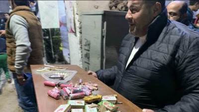 محافظة الجيزة تضبط 2000 وحدة ألعاب نارية متنوعة فى أوسيم