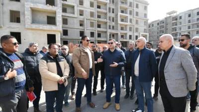 وزير الإسكان يتفقد مشروع "سكن لكل المصريين" و"كوبري C3" و"الجراج بالمدينة التراثية" بالعلمين الجديدة 