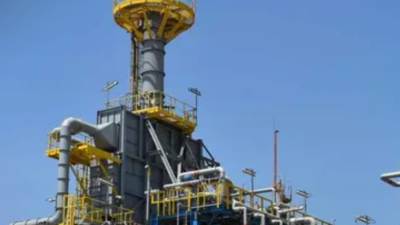 "البترول" المصرية تتوقع تشغيل مجمع لإنتاج السولار تجريبيًّا في الربع الثالث