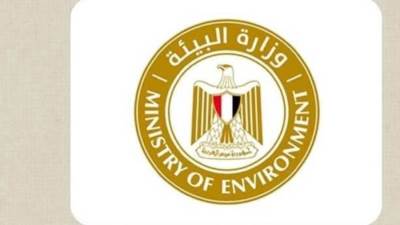 وزارة البيئة:واقعة قيام أحد الفنادق العائمة بالأقصر بإلقاء المخلفات بنهر النيل حدثت منذ عامين