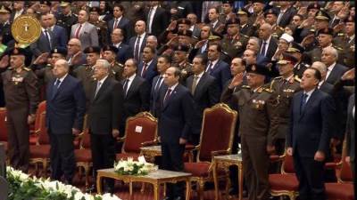 عزف سلام الشهيد خلال الندوة التثقيفية للقوات المسلحة بحضور الرئيس السيسى