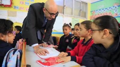 وزير التعليم يوجه بسرعة صرف كافة المستحقات المالية لمعلمي الحصة (ابتدائي - اعدادي - ثانوي) على مستوى كافة المديريات التعليمية