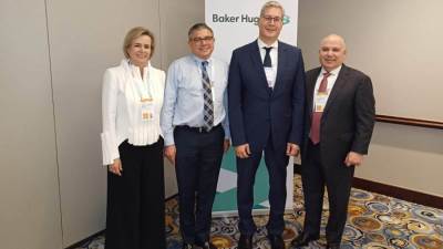 وزير البترول يلتقي رئيس شركة بيكر هيوز العالمية لإستعراض أعمال الشركة في مصر