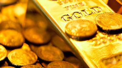 أسعار الذهب تصعد إلى قمة قياسية وتستهدف ذروة 3000 دولار للأوقية