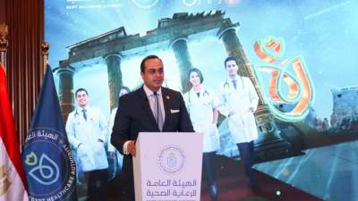 عوض تاج الدين: الأطباء المصريين هم صمام أمان الأمن القومي الصحي