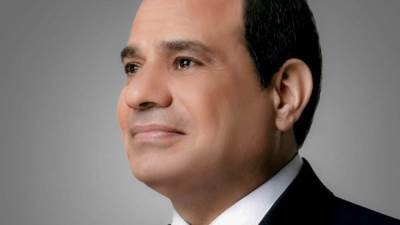 الرئيس السيسي يؤدي صلاة الفجر بمسجد السيدة نفيسة ويفتتحه عقب تطوير شامل لأرجائه