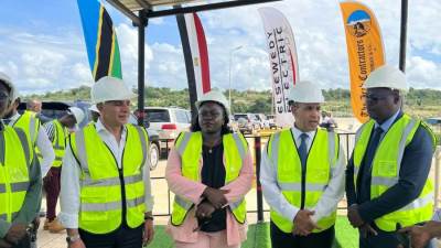  وزير الخارجية والهجرة يتفقد موقع سد "جوليوس نيريرى"