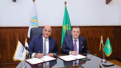 بنك مصر يوقع عقداً مع جهاز تنمية المشروعات بقيمة 200 مليون جنيه لدعم المشروعات وتوفير رأس المال العامل