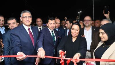 وزير الرياضة يتسلم شهادة الأيزو لمركز التنمية الشبابية بالشيخ زايد