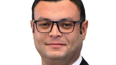 وزير الإسكان يُصدر قرارات إزالة التعديات الواقعة على أراضٍ بمدينة برج العرب الجديدة