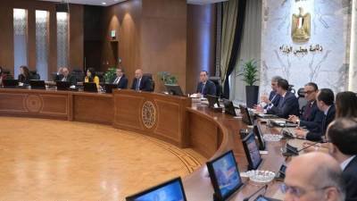 رئيس الوزراء يتابع الإجراءات والخطوات الخاصة بإعادة صياغة برنامج متكامل للمساندة التصديرية ... ويوجه بعرضه على المصدرين