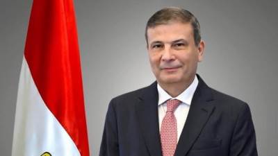 وزير الزراعة يمنع التعديات على الأراضى وتكثيف الرقابة على المجازر ومنافذ بيع اللحوم والاسماك