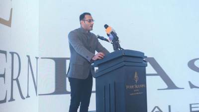 «إيسترن للتطوير» تتعاون مع «ميموري للإنتاج الفني» لتقديم فيلم «في اتجاه واحد»