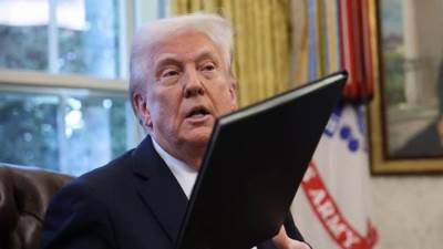 أكسيوس: إدارة ترامب تبحث منع الجامعات من قبول طلاب أجانب "يؤيدون حمـ ـاس"