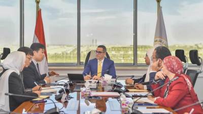 "الخطيب": مصر تسعى إلى أن تكون مركزًا إقليميًا للصناعات التكنولوجية