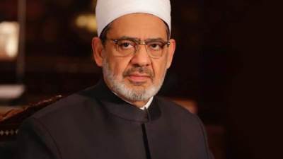 شيخ الأزهر يهنئ الرئيس السيسي وشعوب الأمتين العربية والإسلامية بعيد الفطر المبارك