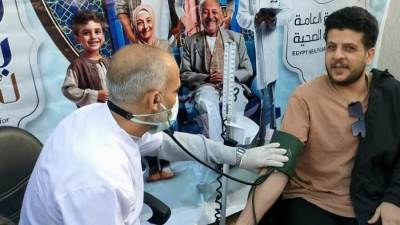 هيئة الرعاية الصحية : حملات ميدانية بالعيد لضمان صحة وسلامة المواطنين بمحافظات التأمين الصحي