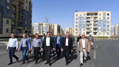وزير الإسكان يتفقد وحدات مبادرة "سكن لكل المصريين" بحدائق العاصمة ومدخل المدينة