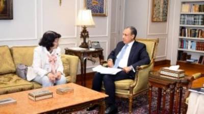 وزير الخارجية والهجرة يلتقي بعضو مجلس النواب الياباني