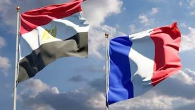 مصر وفرنسا توقعان على عدد من بروتوكولات التعاون في مجالي الصحة والنقل