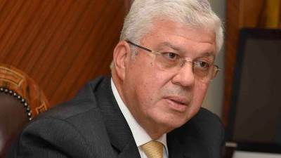 وزير التعليم العالي يشيد بالعلاقات المصرية الفرنسية في مجالي التعليم والبحث العلمي