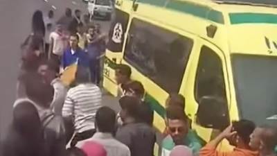 أم تُلقي بطفليها من أعلى كوبري في العامرية وتحاول الانتحار غرب الإسكندرية