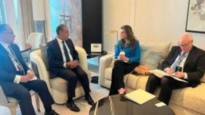 وزير الخارجية يلتقي نائبة المبعوث الأمريكي للشرق الأوسط ومساعد وزير الخارجية لشئون الشرق الأدنى بالإنابة