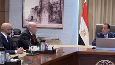 رئيس الوزراء يلتقي رئيس مجلس إدارة مجموعة "4iG" المجرية لمتابعة سبل التعاون المشتركة