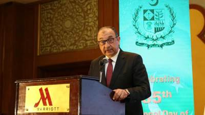 وزير قطاع الأعمال العام يشهد احتفال سفارة باكستان بالقاهرة باليوم الوطني الـ85