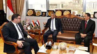 وزير الإسكان يستقبل السفير السوداني لبحث تعزيز فرص ومجالات التعاون