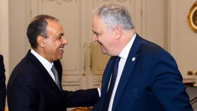 وزير الخارجية يستقبل وزير الدولة بالداخلية الفرنسية على هامش المؤتمر الوزارى لعملية الخرطوم