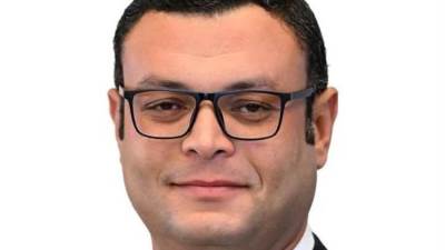 وزير الإسكان: تنفيذ أعمال صيانة وتطوير ورفع كفاءة للطرق والمسطحات الخضراء بعدة مدن جديدة