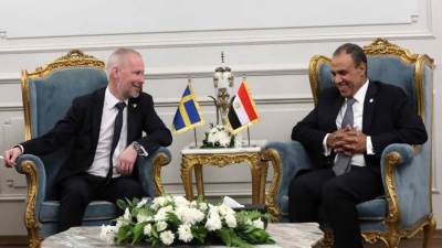 وزير الخارجية يعرب عن التطلع لمواصلة العمل للارتقاء بالعلاقات مع السويد إلى آفاق أوسع