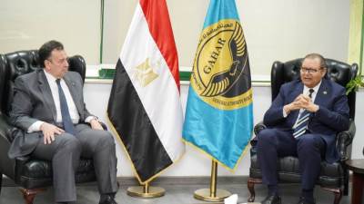 رئيس الاعتماد والرقابة الصحية يبحث آليات تمويل المنشآت الصحية بالقطاع الخاص للحصول على الاعتماد