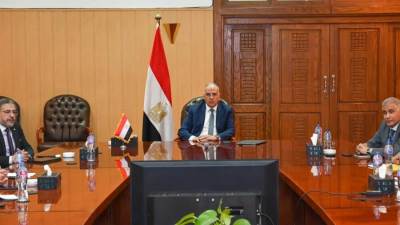  وزير الري يتابع حالة الري بالمحافظات والاستعداد لفترة أقصى الاحتياجات المائية