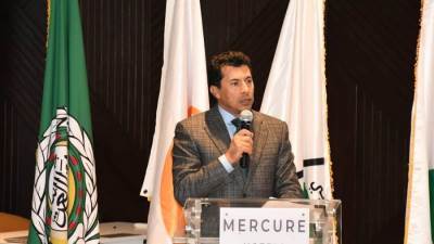  وزير الرياضة ومحافظ الإسماعيلية يشهدان افتتاح ملتقى الشباب العربي الأول للسياحة الشبابية 