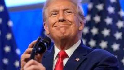 البيت الأبيض يعلن خضوع ترامب لفحوص طبية وأشعة