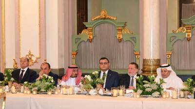 وزير الإسكان يُشارك في جلسة حوارية لوفد الغرف التجارية السعودية ومجلس الأعمال السعودي المصري