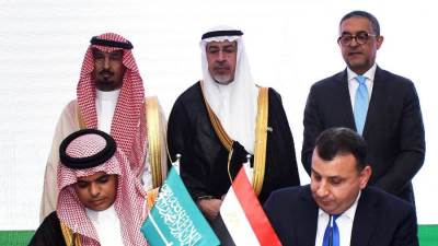 الرئيس التنفيذي للهيئة العامة للاستثمار يشهد توقيع 4 اتفاقيات استثمارية مصرية- سعودية