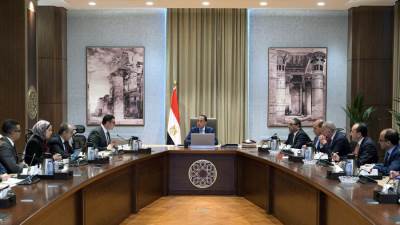 رئيس الوزراء يتابع الموقف التنفيذي لمشروع سد ومحطة كهرباء "جوليوس نيريري" لتوليد الطاقة بتنزانيا