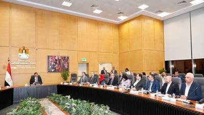 وزير الإسكان يتابع موقف تنفيذ مشروعات المبادرة الرئاسية "حياة كريمة" بمحافظتي أسيوط والمنيا