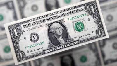 انخفاض سعر الدولار اليوم الثلاثاء 15أبريل 2025 أمام الجنيه بالبنوك المصرية