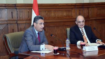 وزير التموين يستعرض عددًا من المشروعات الناجحة التي تبنتها الوزارة لخدمة أهدافها التنموية