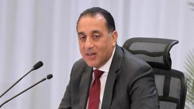 رئيس الوزراء يهنئ البابا تواضروس الثاني بعيد القيامة المجيد